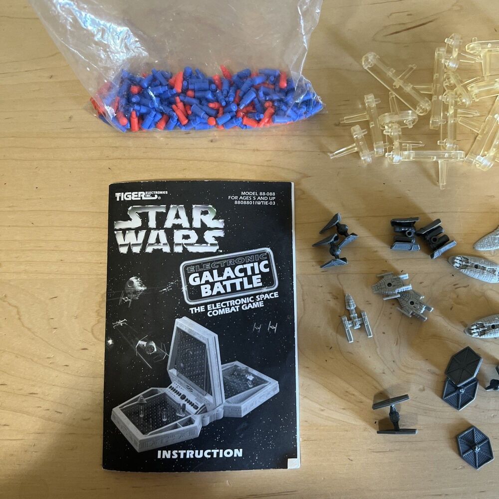 1997 Star Wars Tiger Electronics Galactic Battle Space Battleship Game - Picture 12 of 12